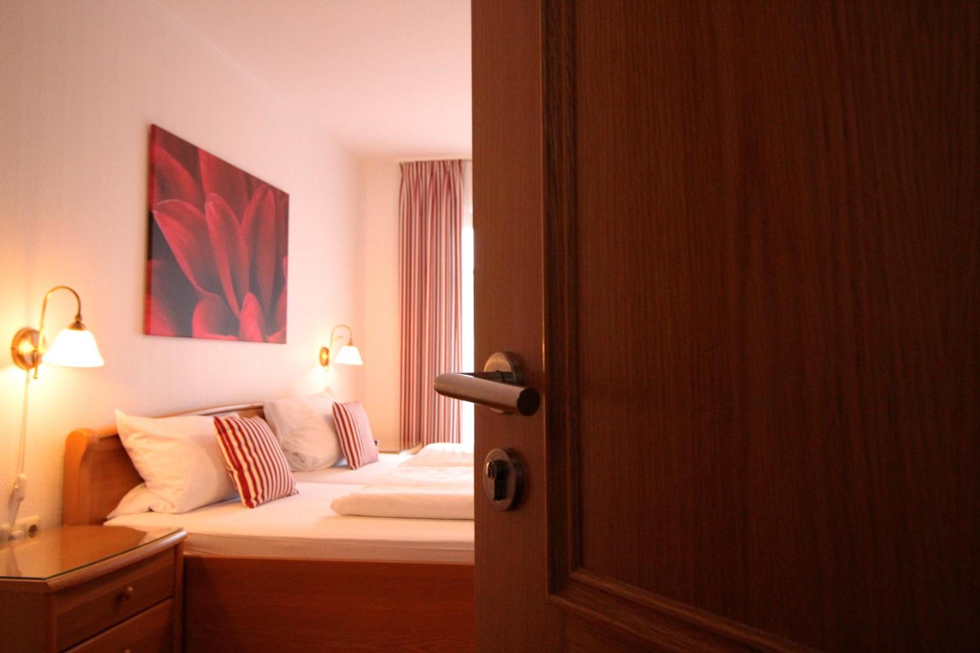 Hotel Waldgasthof Schoening Friesoythe Phòng bức ảnh