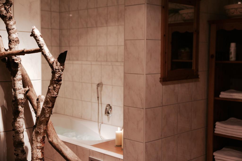 Hotel Waldgasthof Schoening Friesoythe Ngoại thất bức ảnh